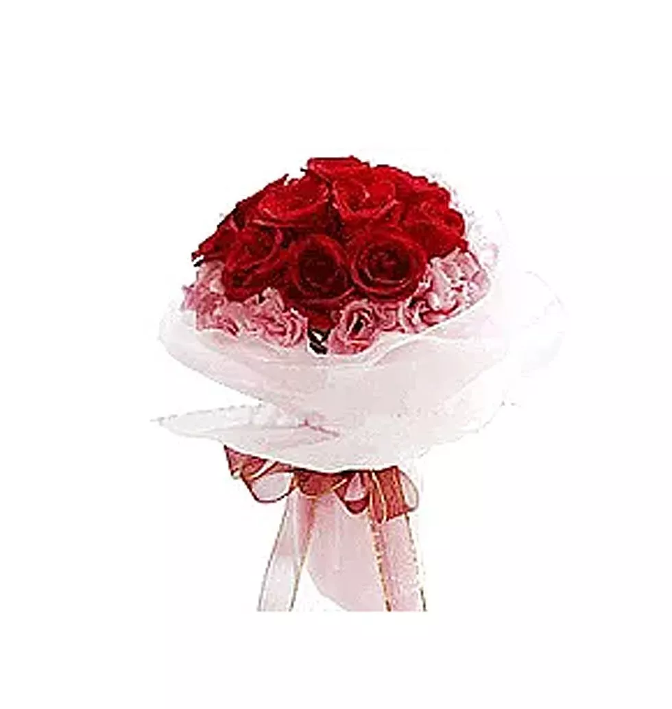 Captivating Rose Bouquet with Symphony of Love